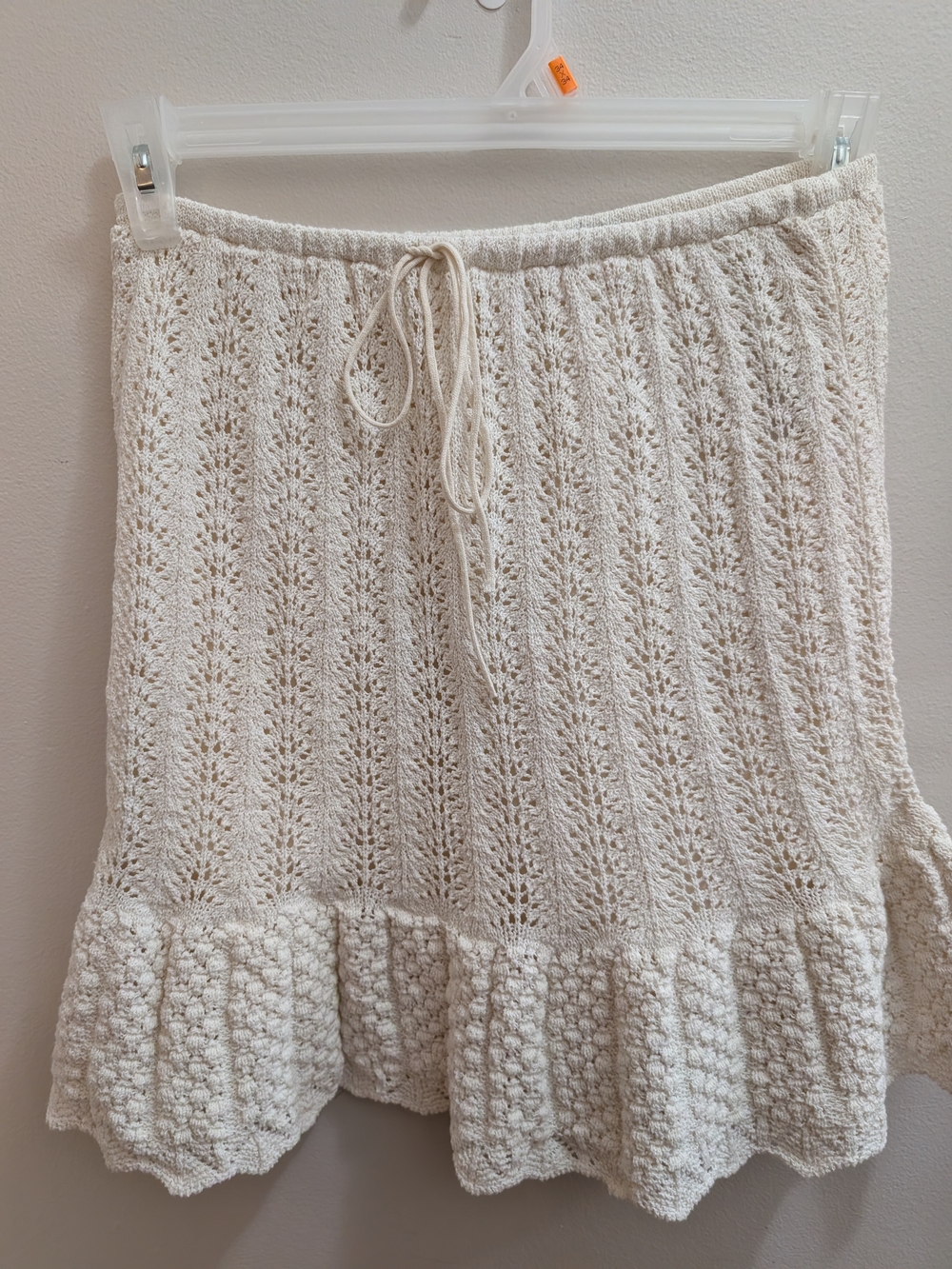 Zara Cream Knit Mini Skirt Size Large Like New
